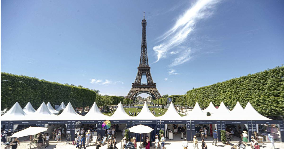 Europe Faces Heatwave Challenge! Paris Breaks 41°C, Eiffel Tower Affected