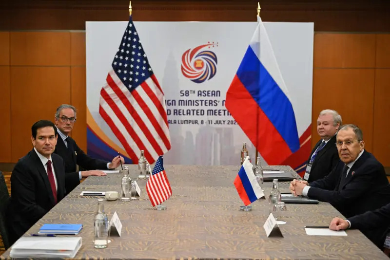 Rubio Calls for End to Ukraine War in Meeting with Russian Foreign Minister