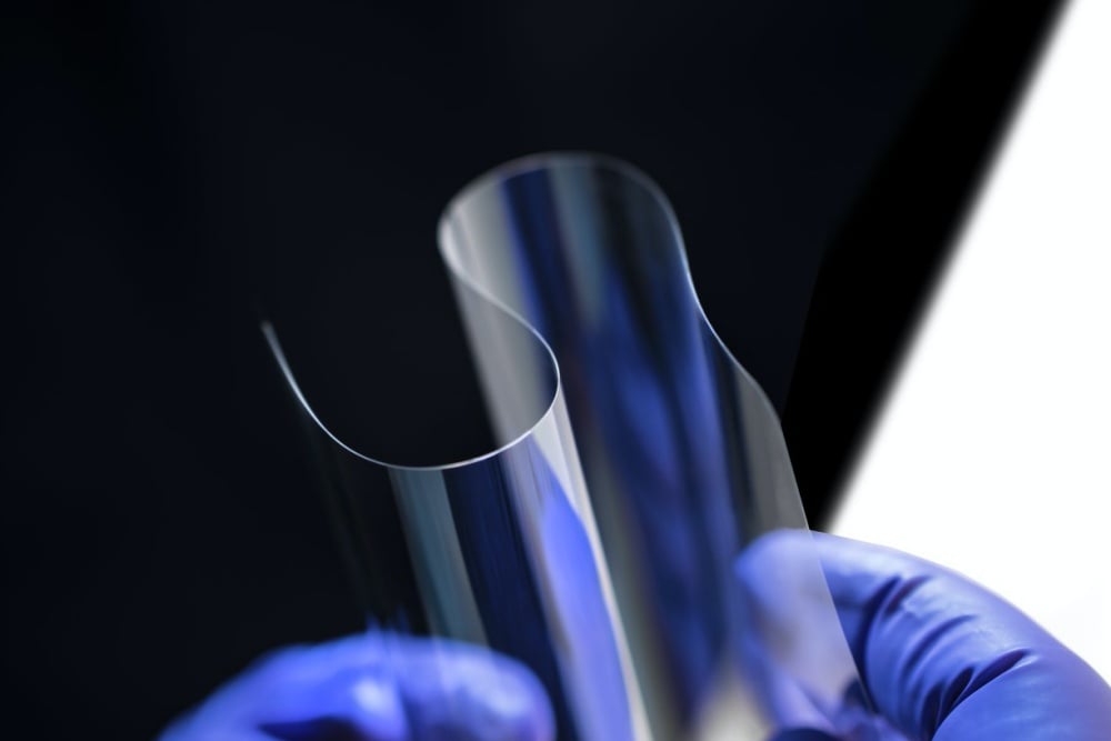 Corning Adjusts Business Strategy, Ends Exclusive Partnership with Specific Mobile Brand to Address EU Antitrust Concerns