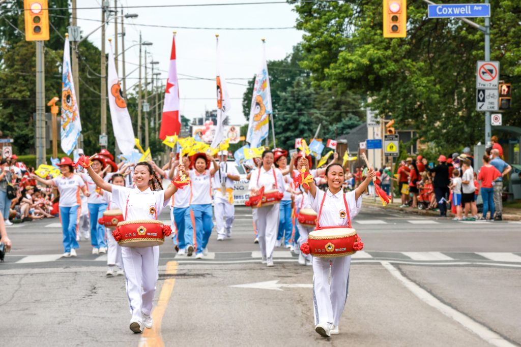 Tai Chi Men's Friendship Celebration Team Sparks a Wave of Goodwill at Toronto Independence Day Parade