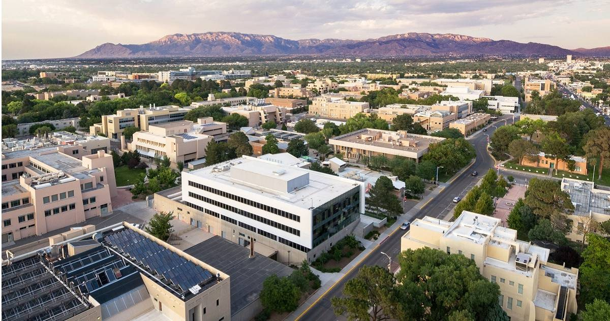 Shooting Incident at University of New Mexico Dormitory Leaves 1 Dead, 1 Injured; Evacuation Underway
