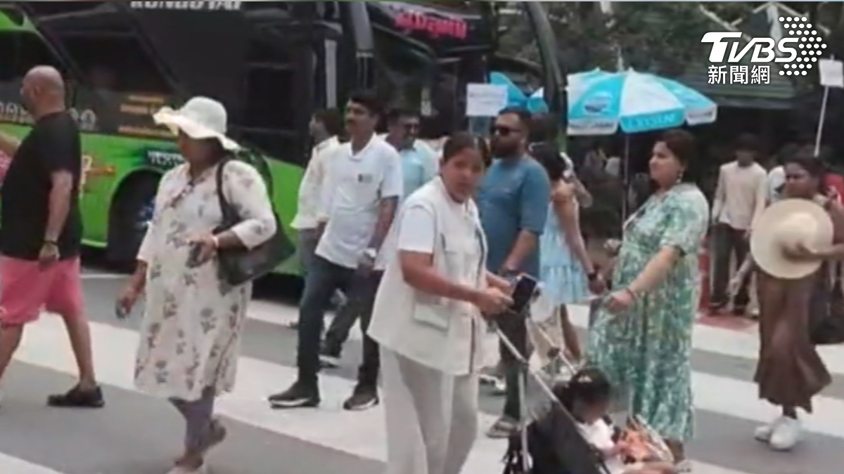 Thailand-Cambodia War Zone Far From Tourist Attractions, Travel Agents Say No Need for Cancellations