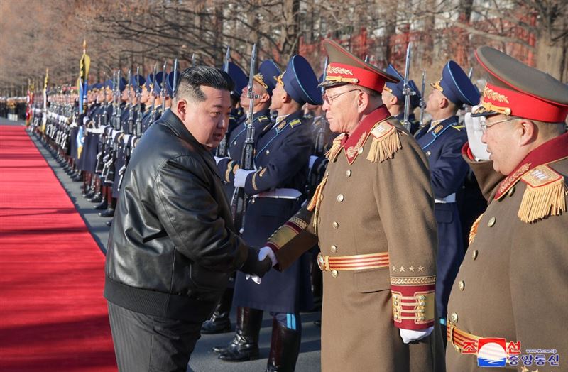 Declining Birthrate Strains South Korea's Military, Experts Warn of Security Risks
